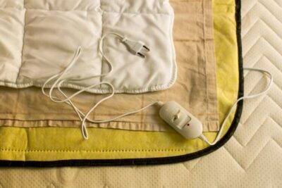How to wash an electric blanket?