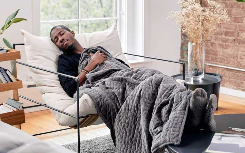 Are weighted blankets safe for adults?