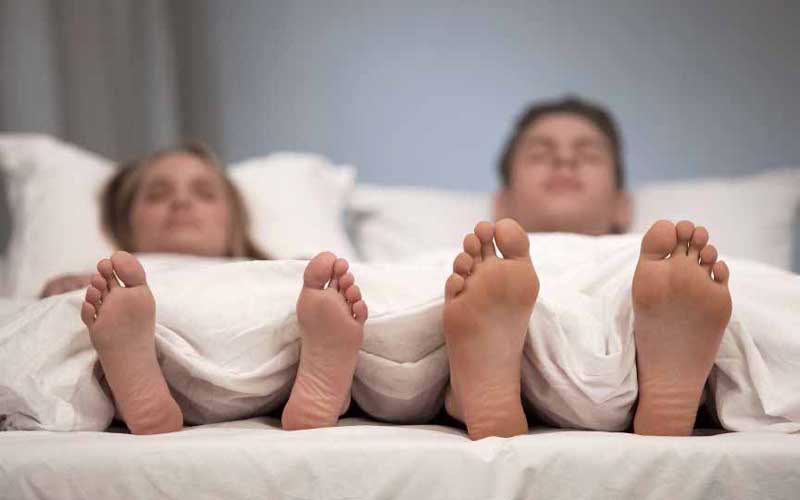Can a memory foam mattress cause night sweats?